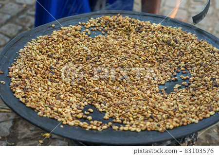 Ethiopia coffee roasting on the street Ethiopia coffee roasting on the street 83103576
