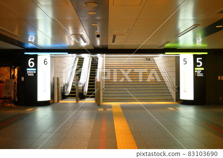 東京站山手線京濱東北線5、6號線東京都千代田區丸之內之家 83103690