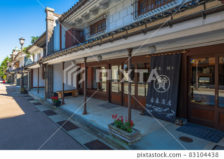 Townscape of Yamamachisuji, Takaoka City, Toyama Prefecture 83104438