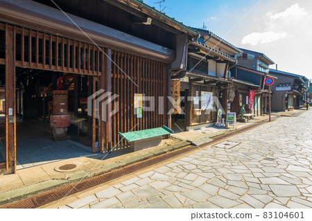 高岡市鹿屋町的城市景觀 高岡市鹿屋町的城市景觀 83104601