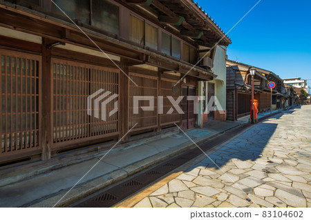 高岡市鹿屋町的城市景觀 83104602