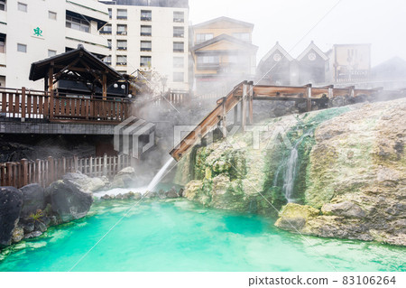 Yubatake of Kusatsu hot spring 83106264