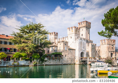 Panoramic view on Scaligero castle in Sirmione near lake Garda Panoramic view on Scaligero castle in Sirmione near lake Garda 83108486