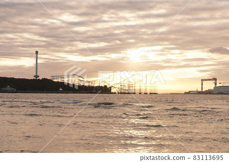 Marine park sunrise Marine park sunrise 83113695
