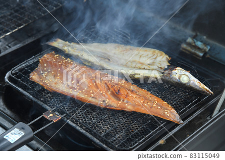 Grilled fish 83115049