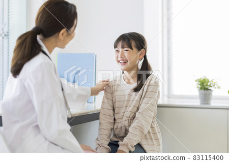 要檢查的女孩 83115400