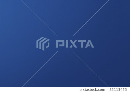 Blue sky 83115453