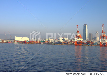 Port area of Osaka Nanko (former WTC, towards Sakishima Government Building) Port area of Osaka Nanko (former WTC, towards Sakishima Government Building) 83115722