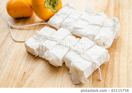 A cake A cake 83115756