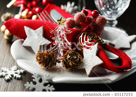 Christmas table setting 83117253
