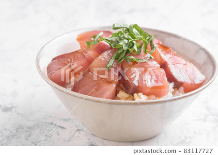 Yellowtail bowl 83117727