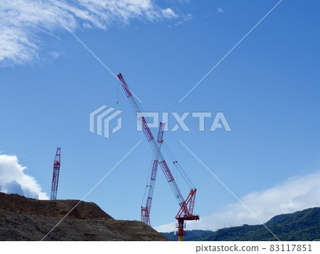 Crane landscape Crane landscape 83117851