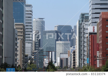 From the Central Bridge towards Nagoya Station (Sakura-dori) 83118374