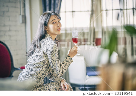 Party female portrait 83119541