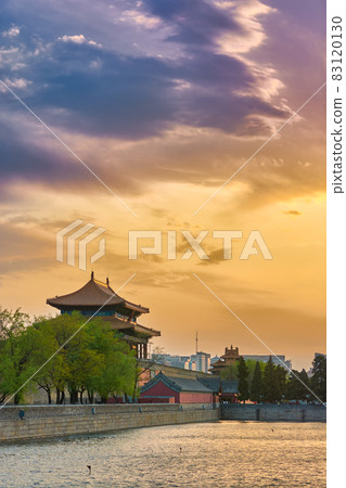 Colorful sunset above the Forbidden City in Beijing, China 83120130