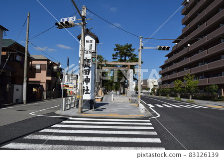 Hirota Shrine 83126139