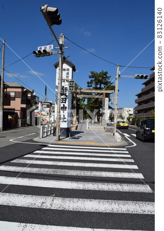 Hirota Shrine 83126140
