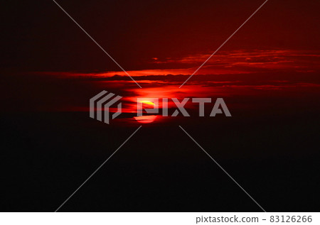 Sunset Sunset Yahiko Mountain, Niigata Prefecture 83126266