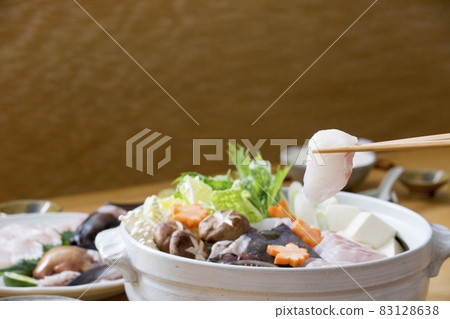 Hot pot, que, white meat of que 83128638