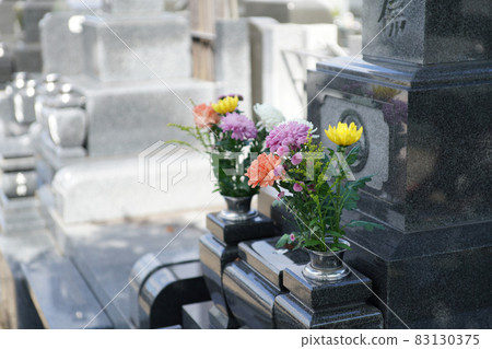 Cemetery flower 2 Cemetery flower 2 83130375