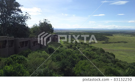 Lodge overlooking Masai Mara, Kenya 83132250