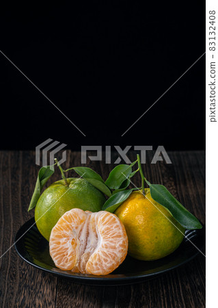 橘子 農業 木板 蜜柑 Tangerine wooden background 蜜柑 みかん 橘子 農業 木板 蜜柑 Tangerine wooden background 蜜柑 みかん 83132408