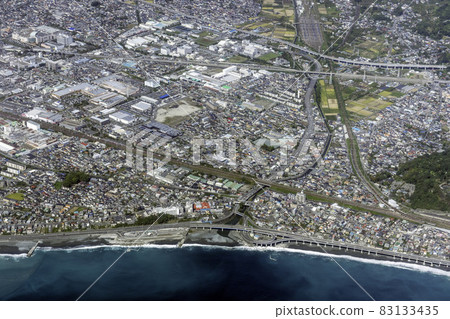Aerial view of the vicinity of Kouzu coast in Kanagawa prefecture 83133435