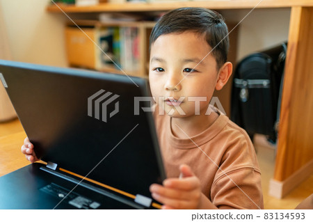 兒童 孩子 小孩 83134593