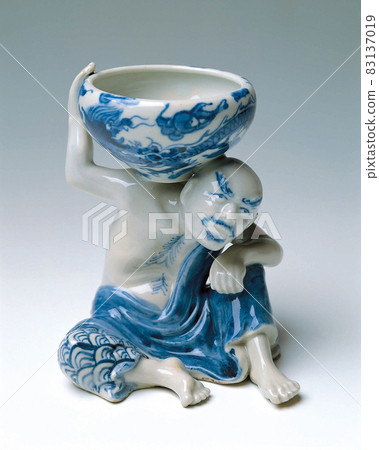 Antique art figurine 83137019