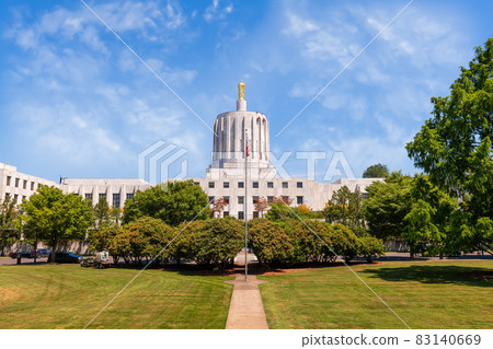 Salem, Oregon, USA at the State Capitol Salem, Oregon, USA at the State Capitol 83140669