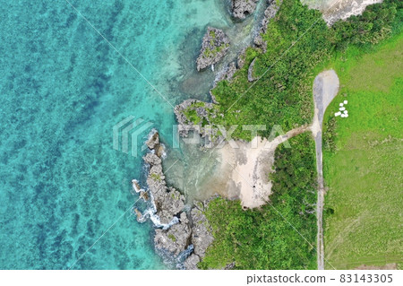 沖繩藍海的鳥瞰圖 沖繩藍海的鳥瞰圖 83143305