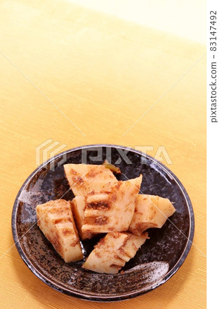 竹筍、土佐煮鰹魚片、小盤子 83147492