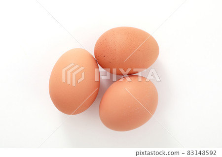 Red eggs 83148592