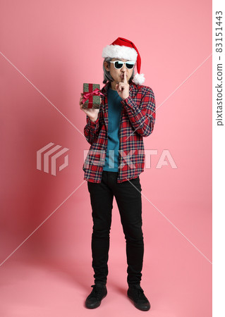 Man in Christmas Season Man in Christmas Season 83151443