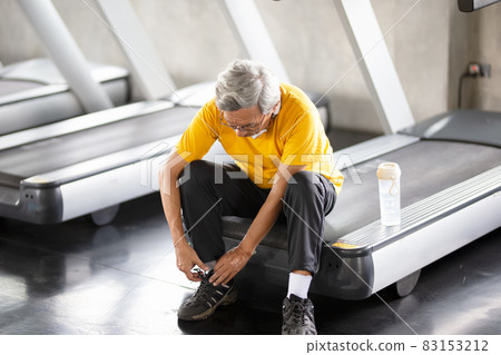 Active senior workout at gym. Active senior workout at gym. 83153212