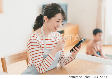 smartphone, sumaho, parenthood 83154512