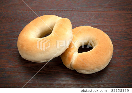 bagel bagel 83158559