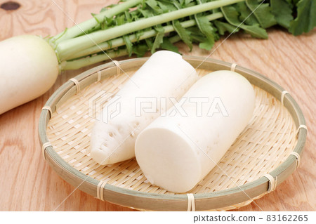 Japanese radish 83162265