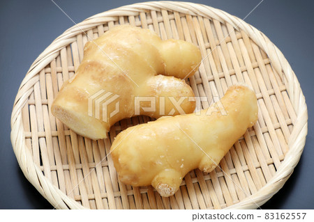Root ginger Root ginger 83162557