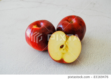 Apples on white background 83169476