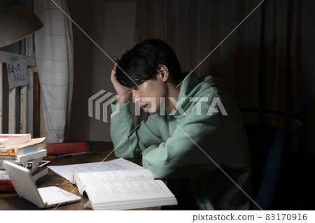 Candidates who drive in 83170916