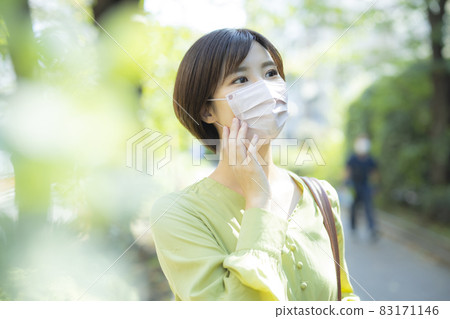 面具的女人 83171146