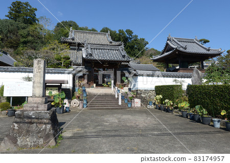 Koya Kaido Shorenji Temple Sanmon and Bell Tower Gojo City, Nara Prefecture 83174957