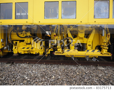 軌道維修車多重繫桿夯實機 軌道維修車多重繫桿夯實機 83175713