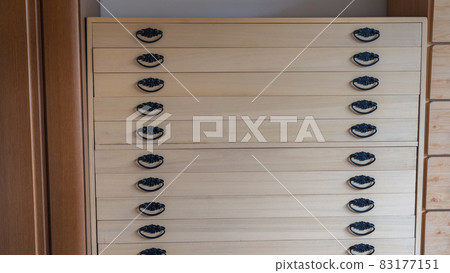 Japanese furniture | Paulownia dance, paulownia chest 83177151