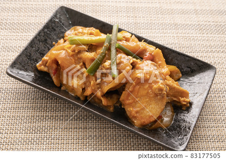 Stir-fried pork and long potatoes with spicy miso 83177505