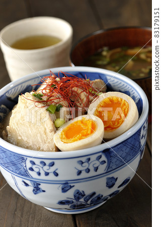 Chicken char siu bowl with boiled egg, all-purpose green onion and thread-cut chili pepper, miso soup and tea Chicken char siu bowl with boiled egg, all-purpose green onion and thread-cut chili pepper, miso soup and tea 83179151
