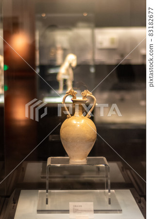 Ancient Chinese pottery vase exhibited in Luoyang Museum in Luoyang, China Ancient Chinese pottery vase exhibited in Luoyang Museum in Luoyang, China 83182677