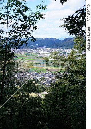 Scenery from the summit of Mt. Igi 83183030