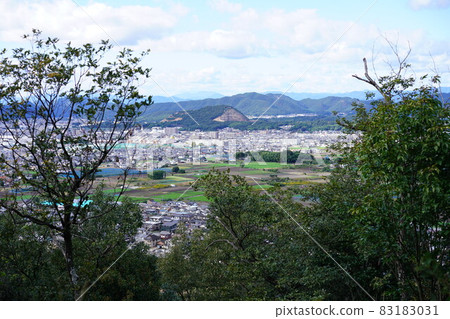 Scenery from the summit of Mt. Igi 83183031